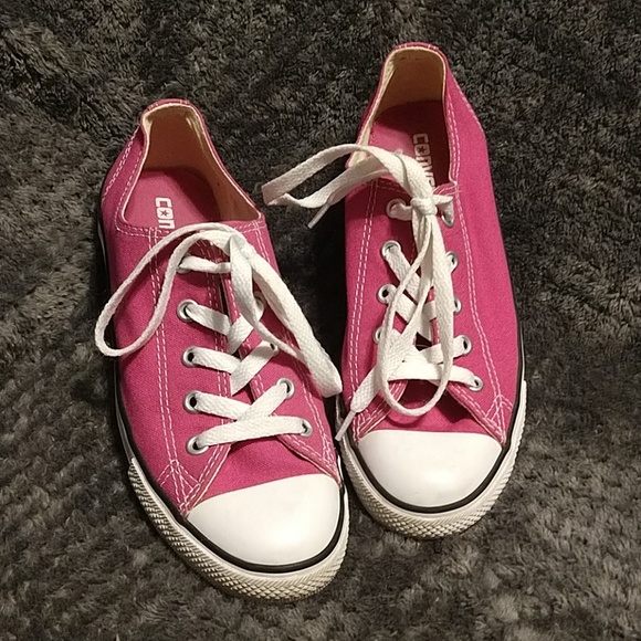 Converse Shoes - Pink Converse size 7